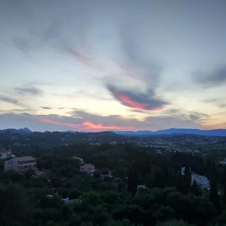 Geomar House 2 Sky And View Перама