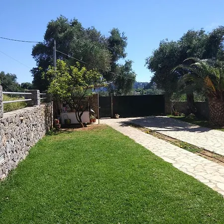 Апартаменты Geomar House 2 Sky And View Перама